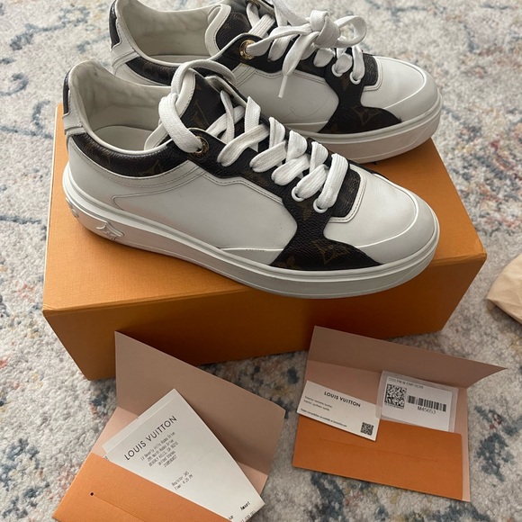 Louis Vuitton Shoes - Louis Vuitton Time Out Sneakers White Cocoa Logo Heel  In Box Womens Sz 37/US7